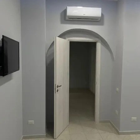 Apartment Florinda House